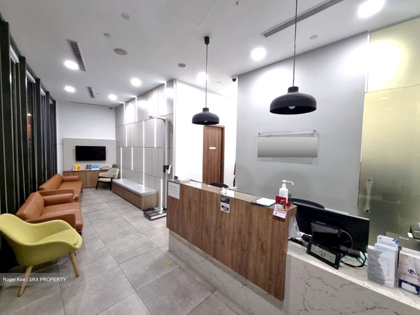 The Venue Shoppes (D13), Retail #479267211